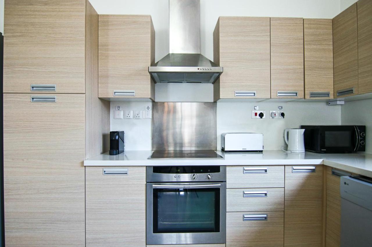 Phaedrus Living - City View Luxury Flat Harbour 03 Ларнака Экстерьер фото